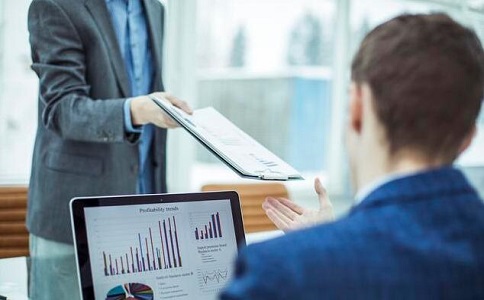 企業(yè)經(jīng)營不下去了，是轉(zhuǎn)讓好還是注銷好？